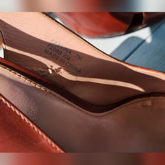 CALVIN KLEIN Fabrina calf cognac color wooden heels in size 7 - Picture 7 of 13